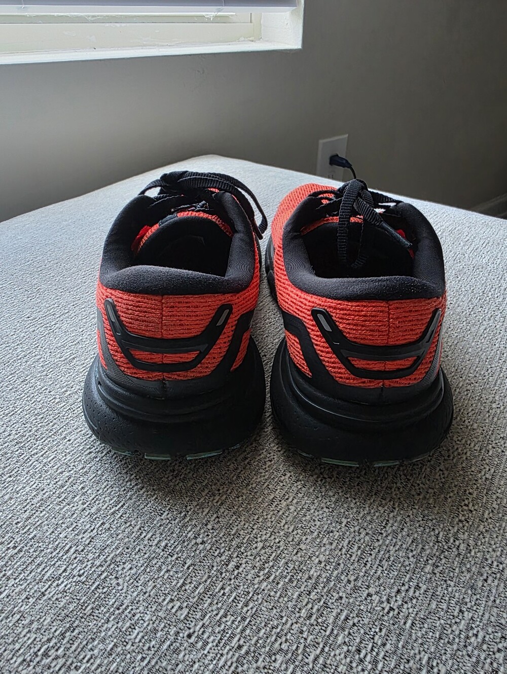 Brooks Women's Ghost Running Shoes - Picture 4 of 4